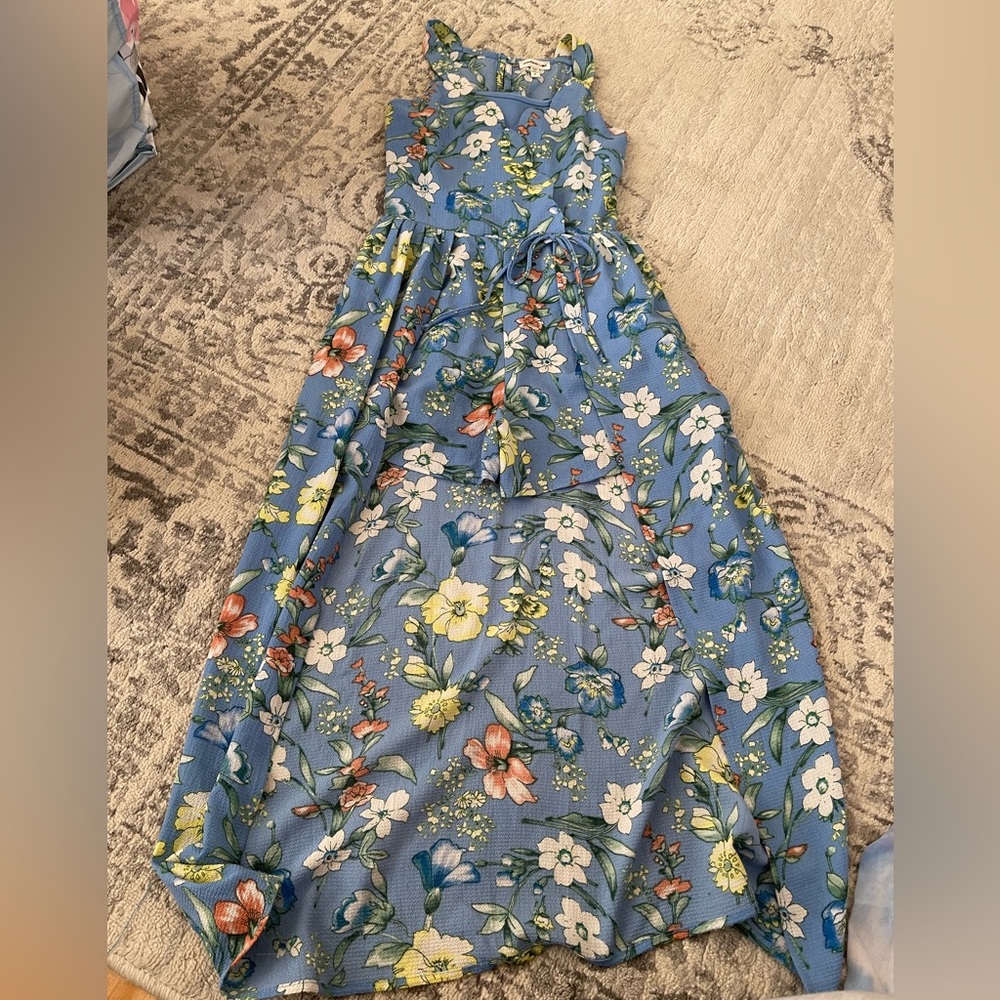 Beautiful floral dress for girls